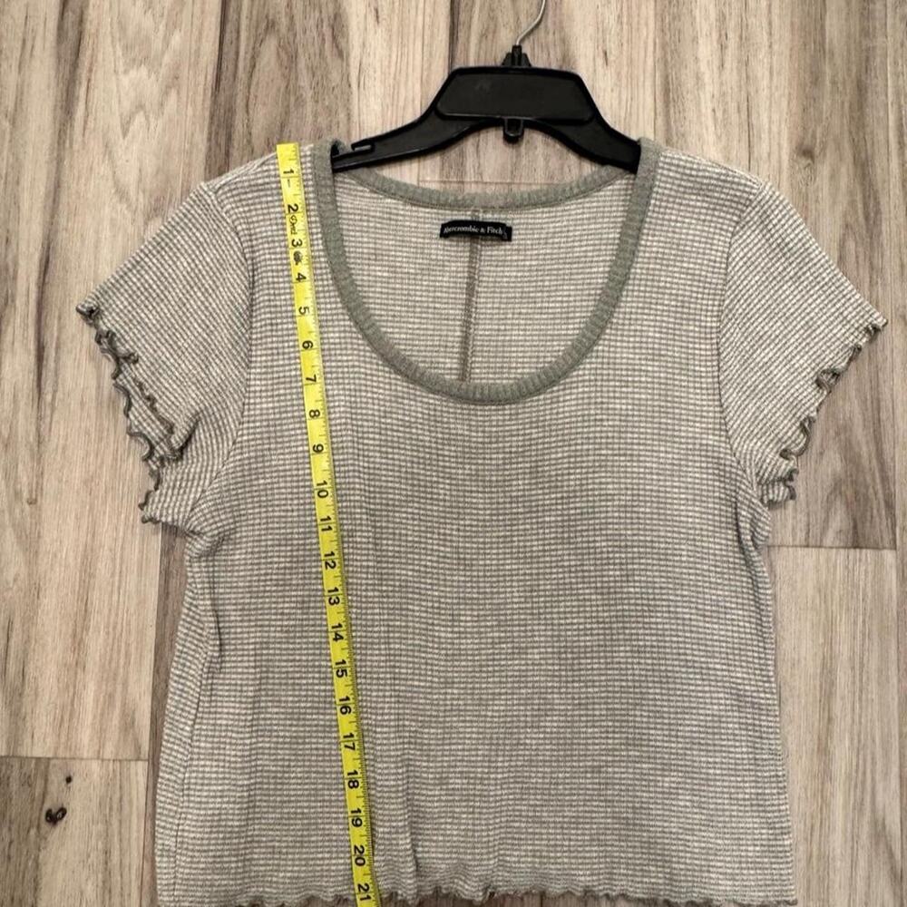 Abercrombie fitch sage green waffle top
